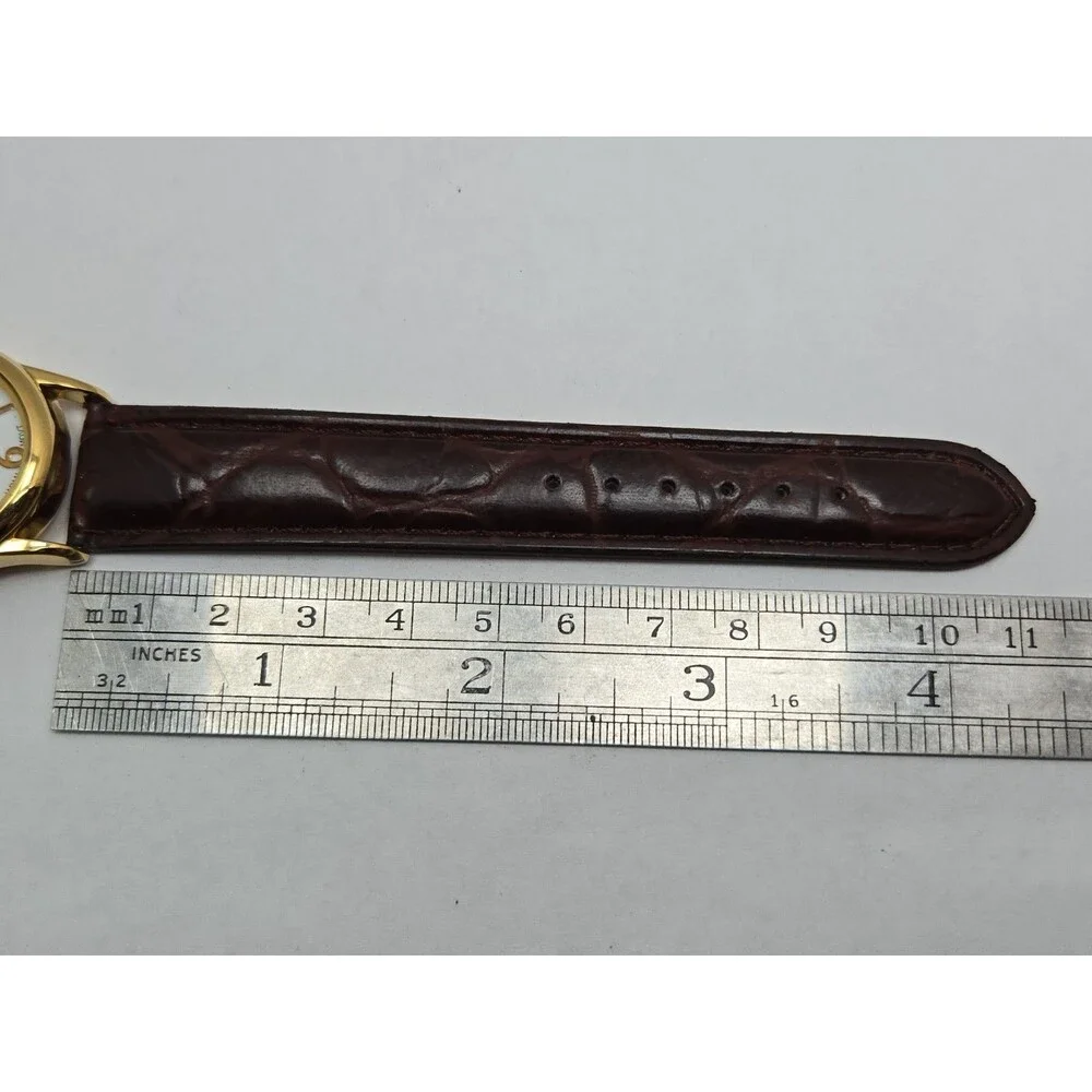 Womens Vintage Avon Moon Phase Date Womens Gold Tone Leather Watch New Battery